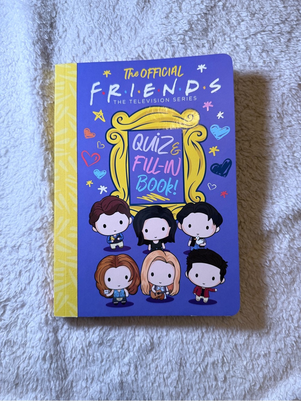 FRIENDS Purple & Yellow Quiz & Fill-In Book